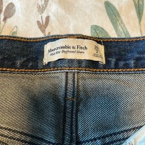 Abercrombie & Fitch Mid-Rise Boyfriend Shorts